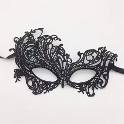Masque en dentelle-Rouge